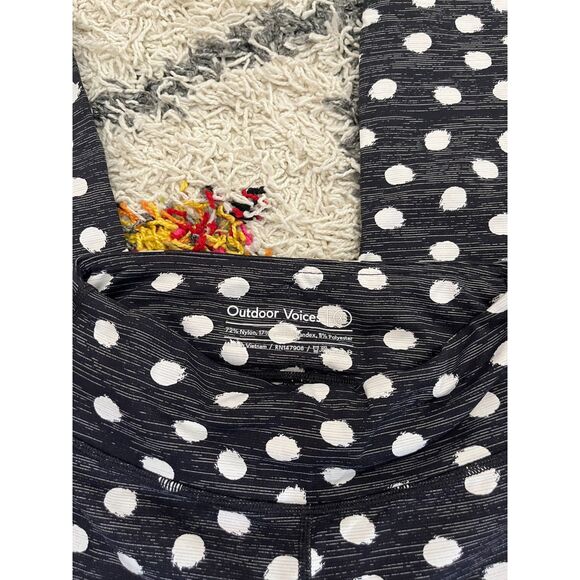 Outdoor Voices Polka Dot TechSweat Flex 3/4 Leggings - XS - Picture 4 of 5